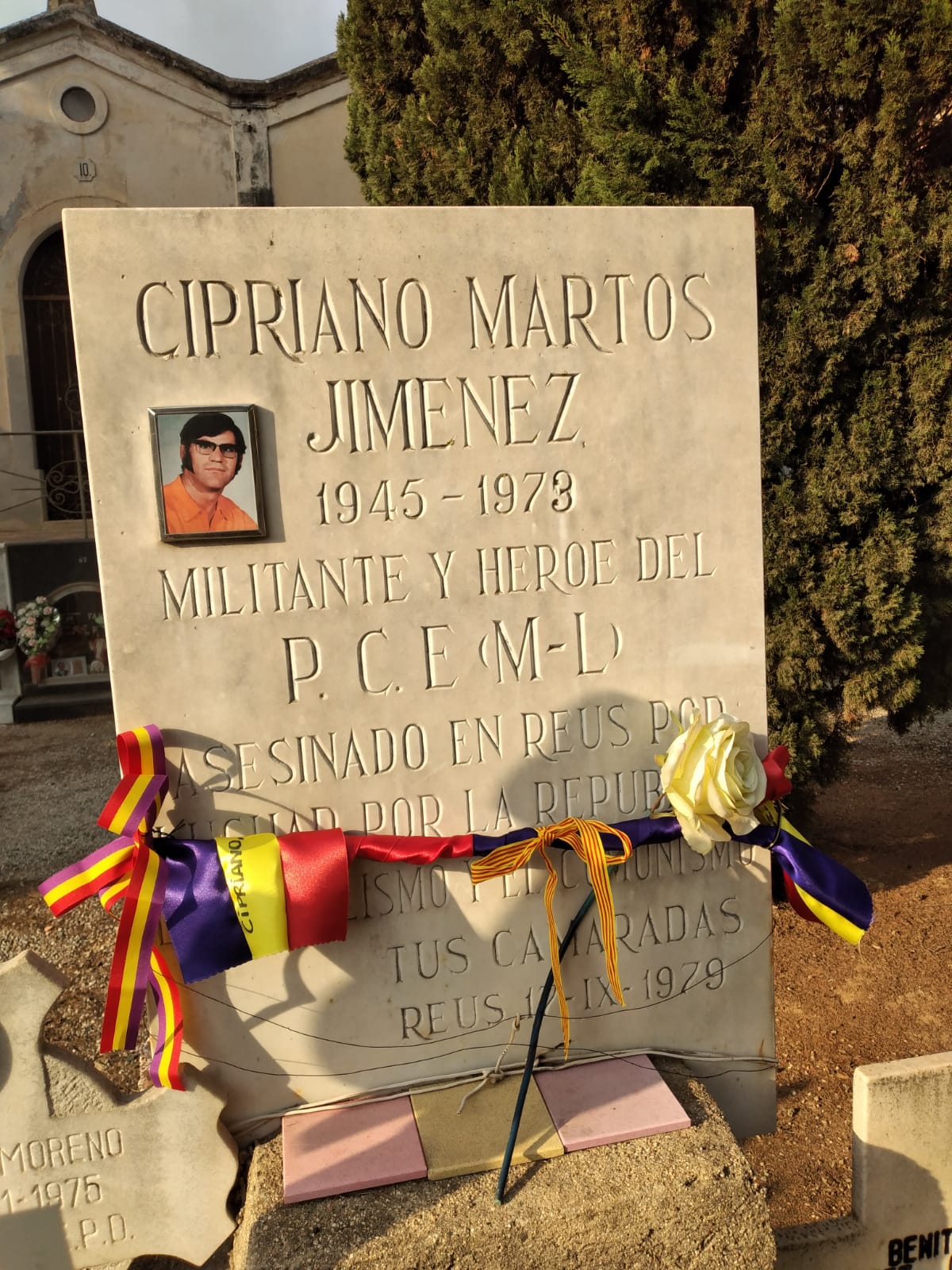 SEPULTURA DE CIPRIANO MARTOS